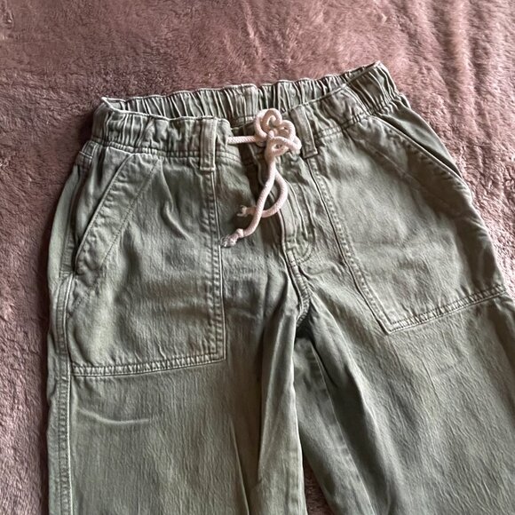 American Eagle Green Drawstring Scrunch Bottom Pants Denim-Ish Material Size 2 - Picture 2 of 9